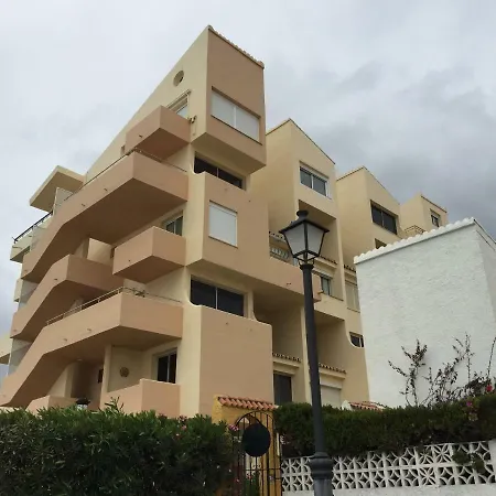 Casa Cachita-en 1ª Linea De Playa Apartment Estepona