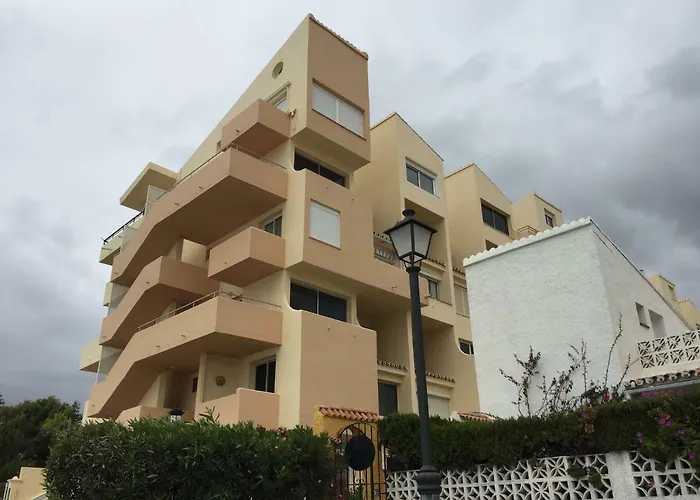 Casa Cachita-en 1ª Linea De Playa Appartamento Estepona