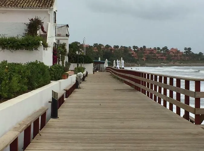 Casa Cachita-en 1ª Linea De Playa Estepona